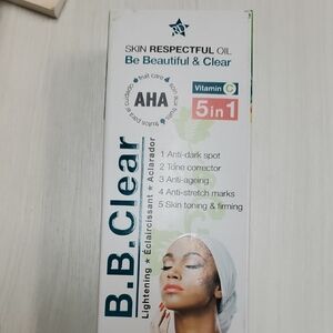 B.b Clear Body Oil - White